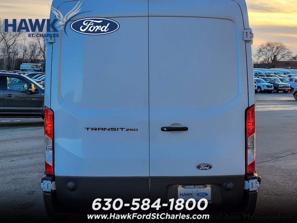 2026 FORD TRANSIT - Image 4