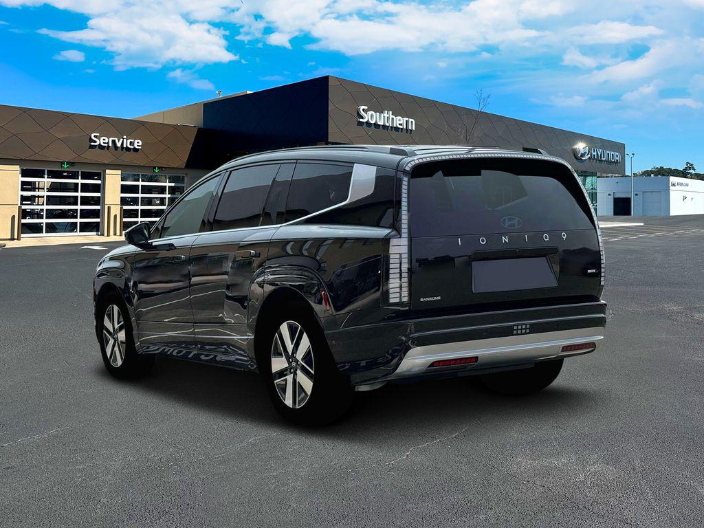 2026 Hyundai Ioniq SEL photo 4