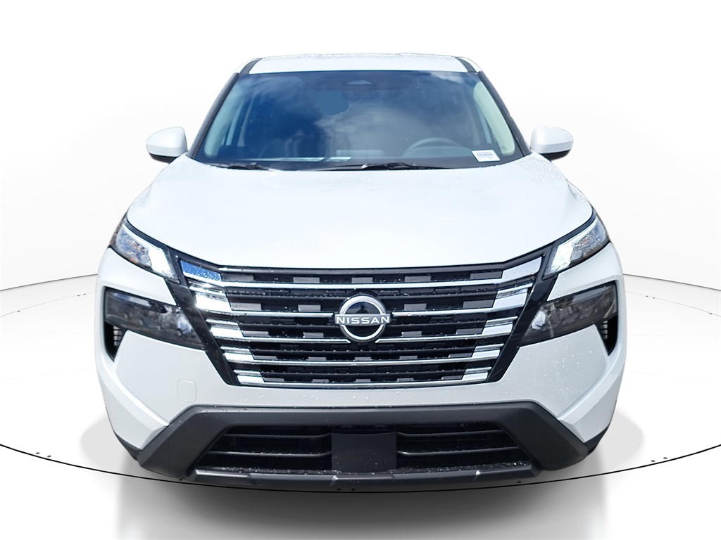 2026 Nissan Rogue SV photo 3