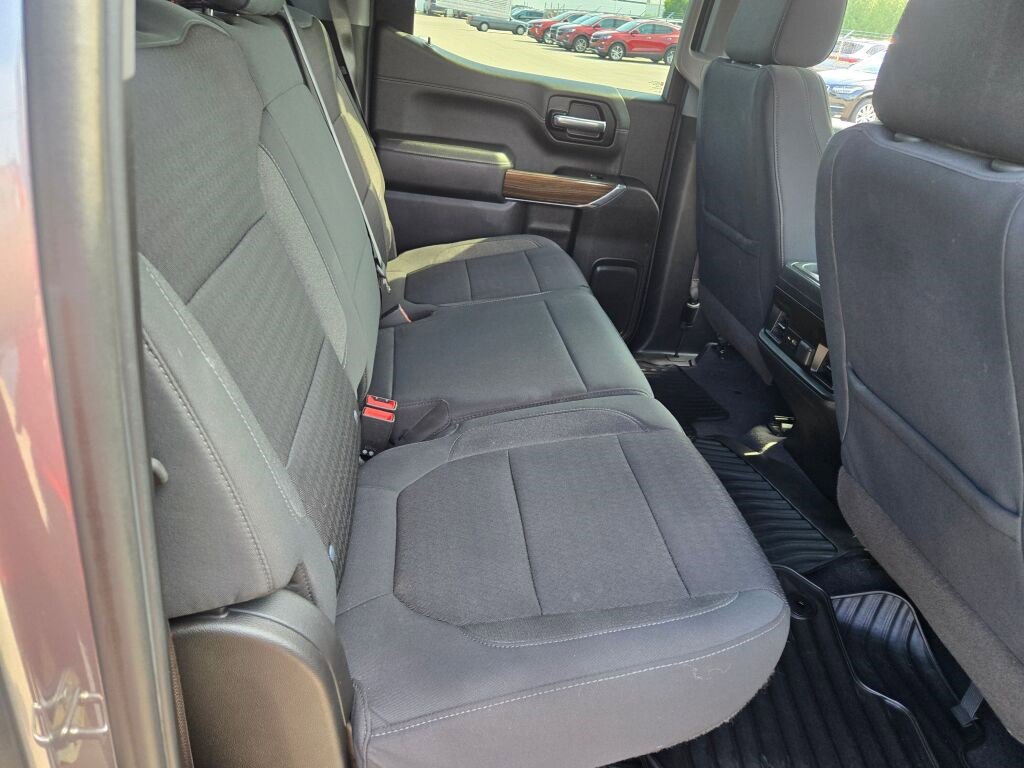2020 Chevrolet Silverado 1500 RST photo 5