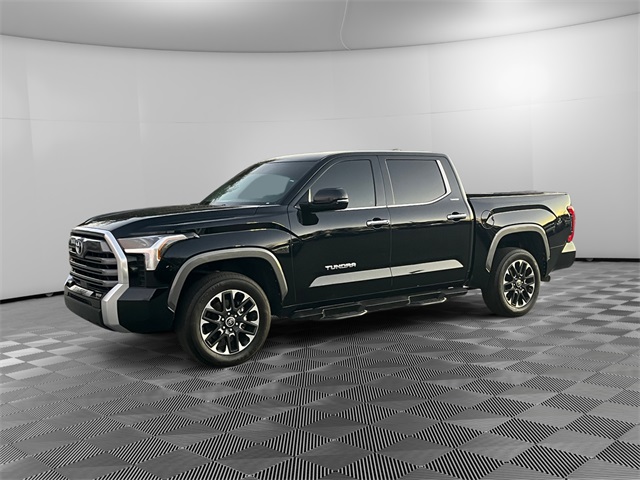 2024 Toyota Tundra Limited's photo