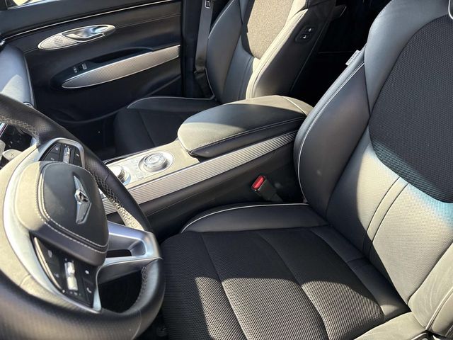 2024 Genesis GV70 Advanced 3.5T Sport Prestige photo 22