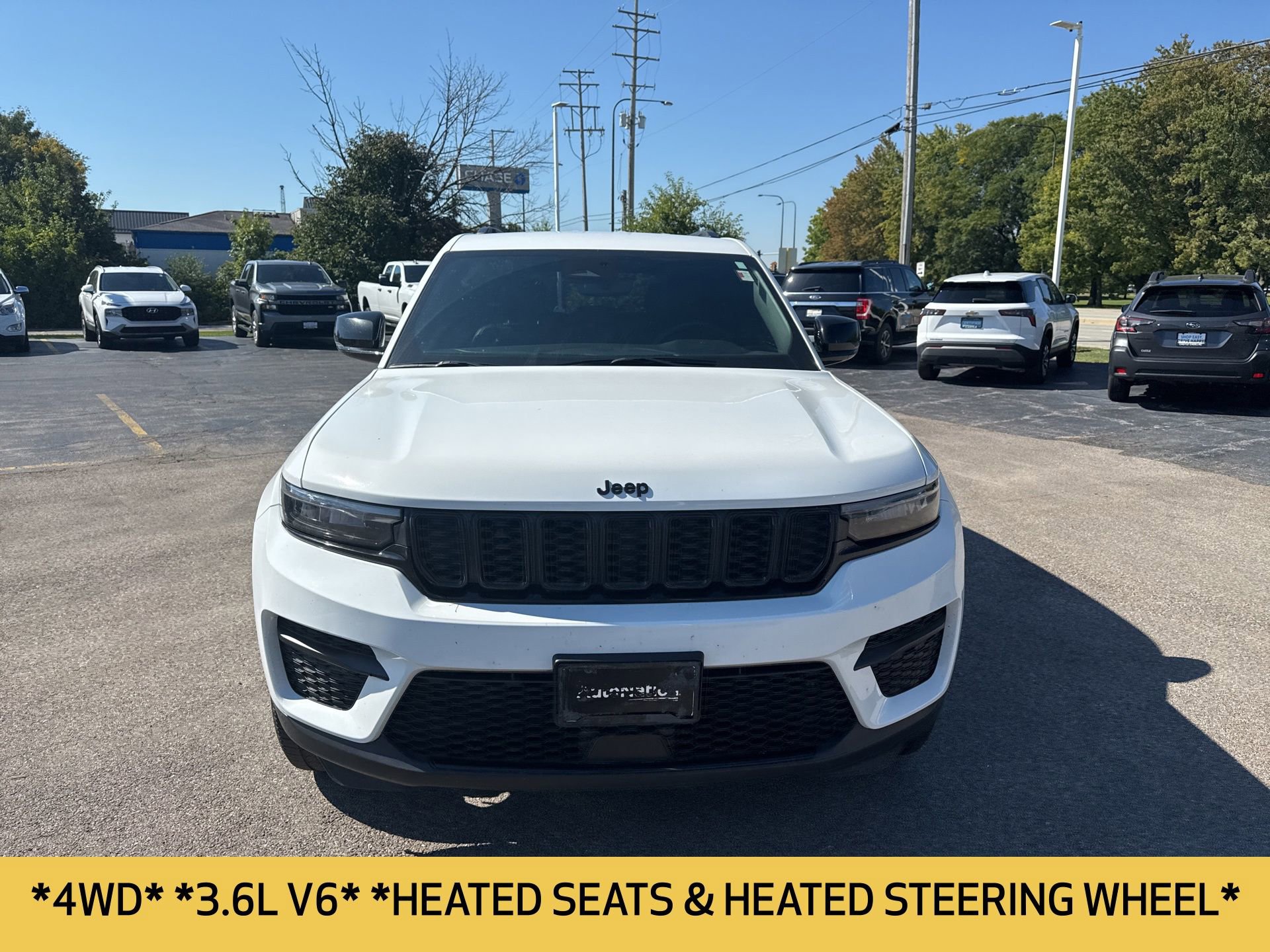 2023 Jeep Grand Cherokee Altitude photo 2