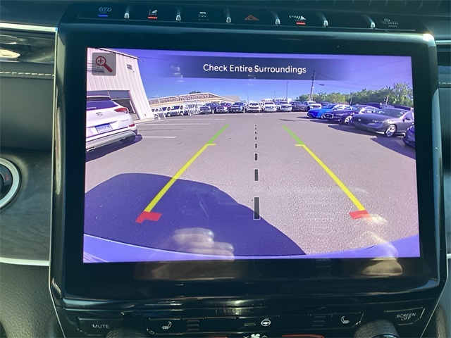 2023 Jeep Cherokee 4xe photo 27