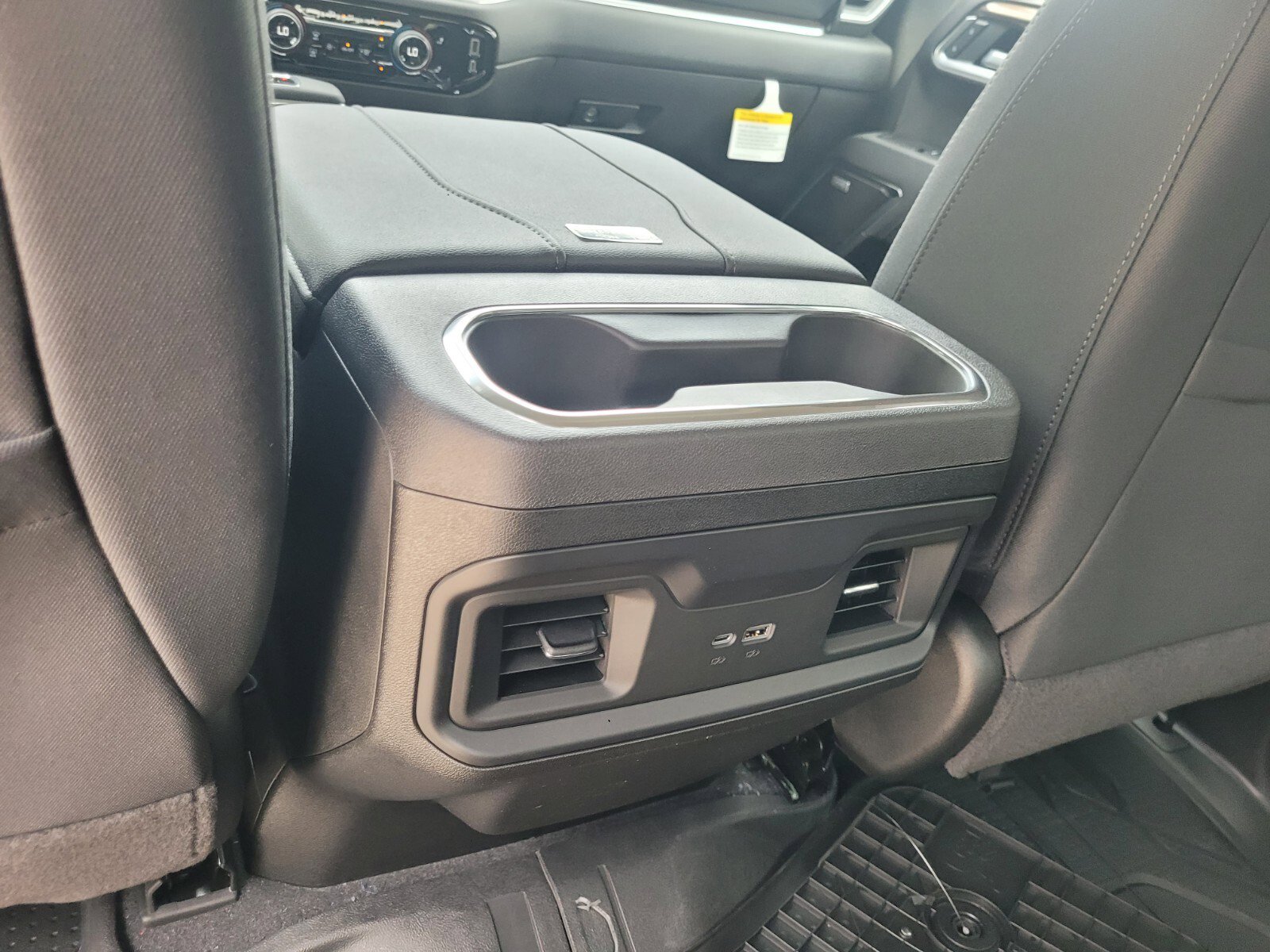 2025 Chevrolet Silverado 1500 RST photo 22