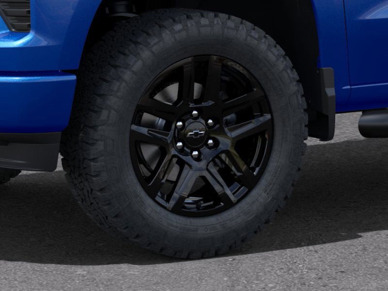 2025 Chevrolet Silverado Custom photo 9