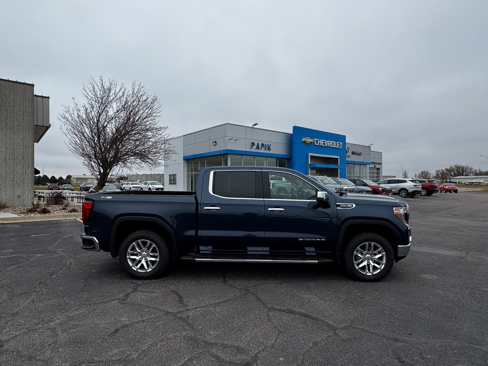 2020 GMC Sierra 1500 SLT's photo