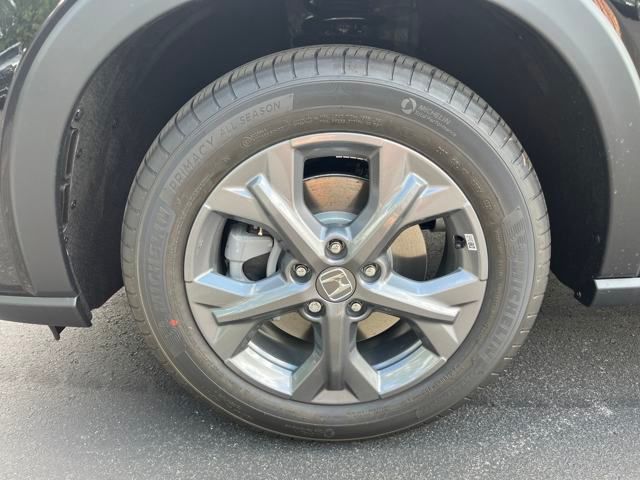 2026 Honda HR-V LX photo 9