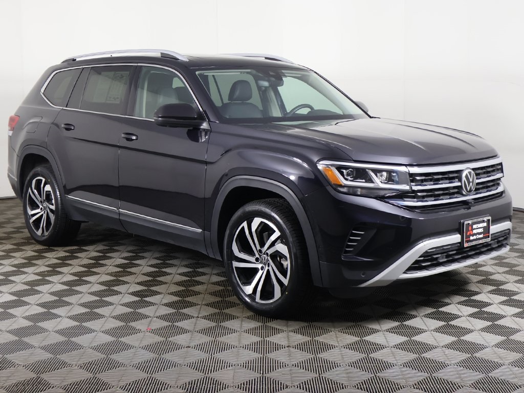 2021 Volkswagen Atlas SEL Premium photo 2