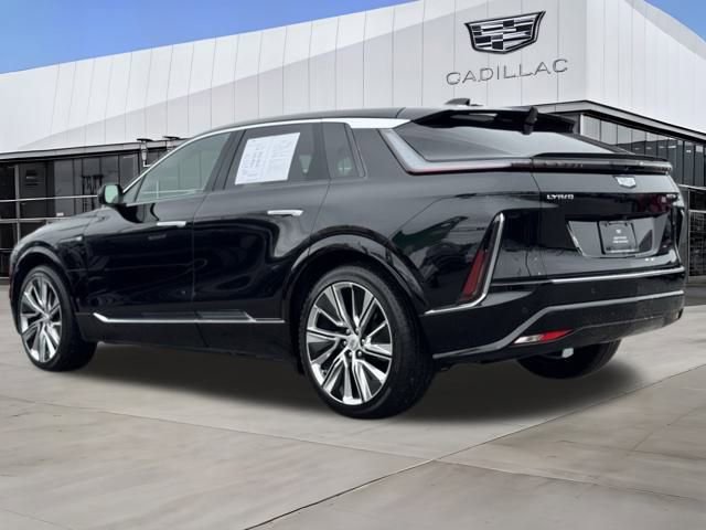 2024 Cadillac Lyriq Luxury photo 4