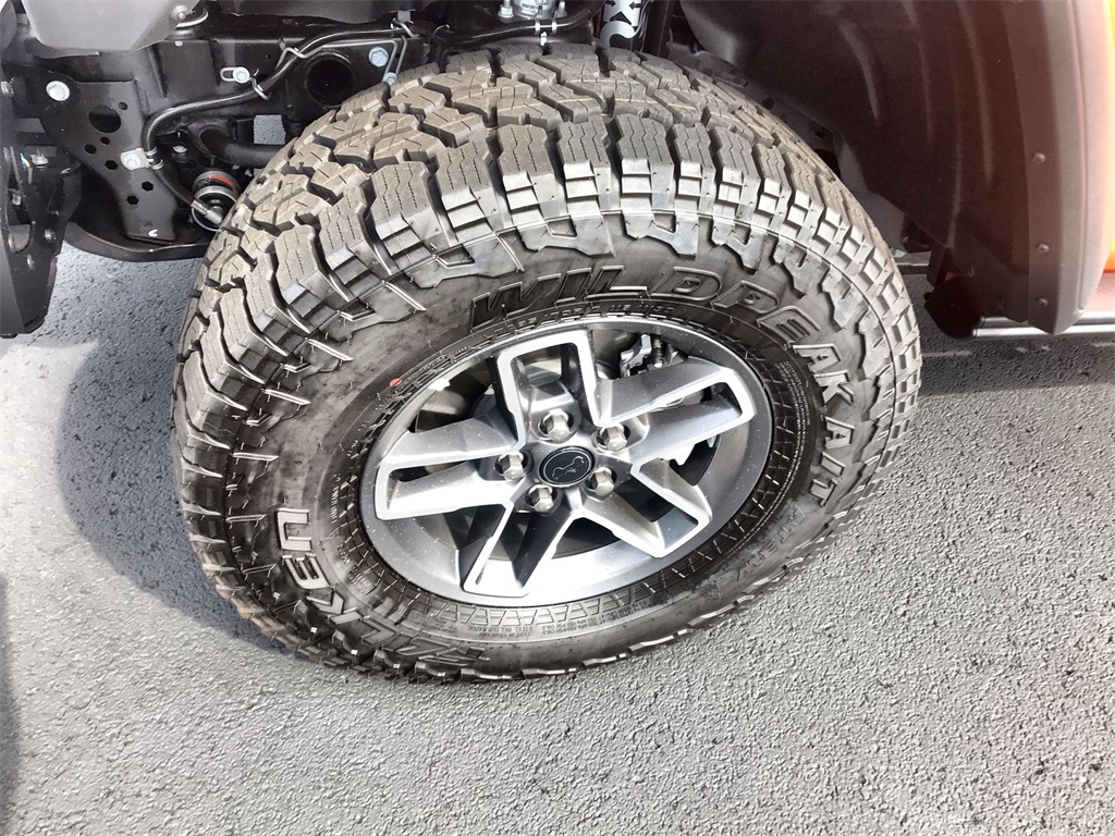 2025 Jeep Gladiator Mojave photo 10