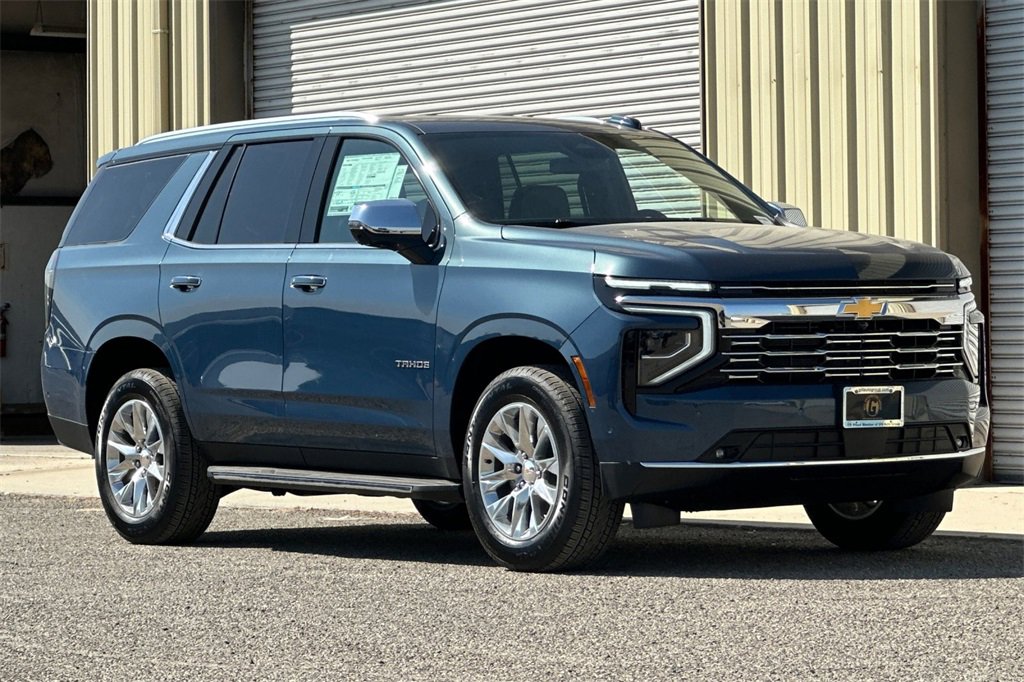 2025 Chevrolet Tahoe Premier photo 8