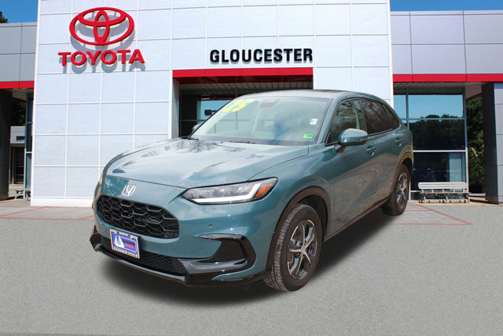 2025 Honda HR-V EX-L's photo