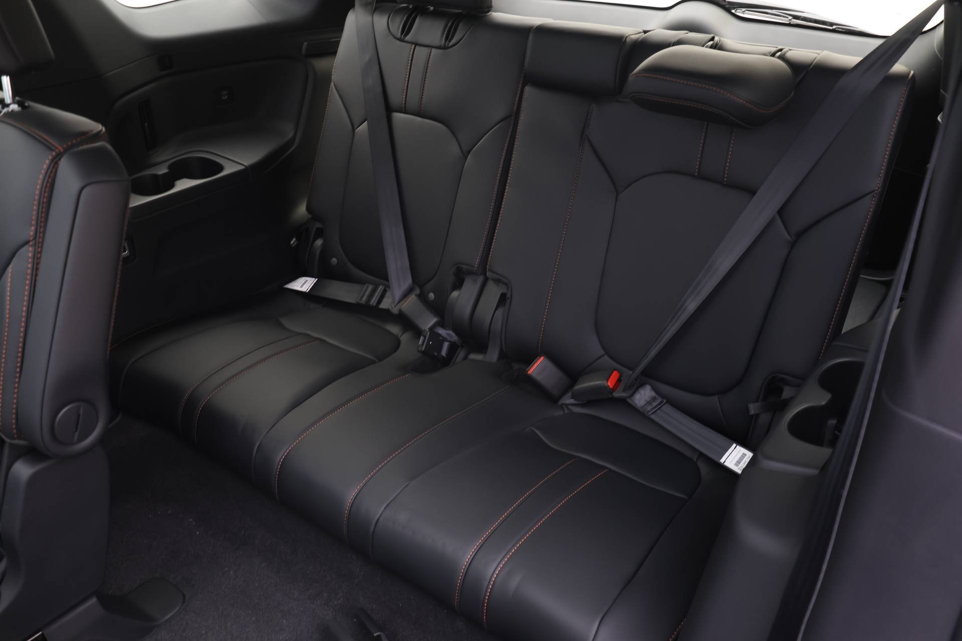 2025 Honda Pilot TrailSport photo 11