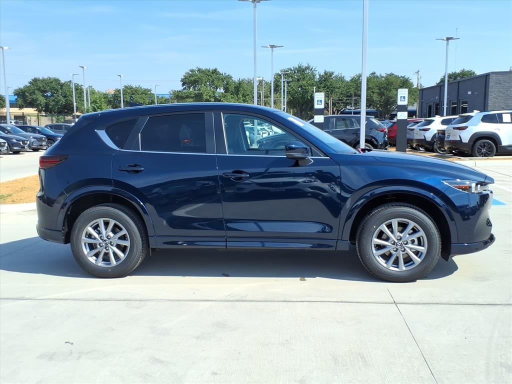 2025 Mazda CX-5 2.5 S Preferred photo 2