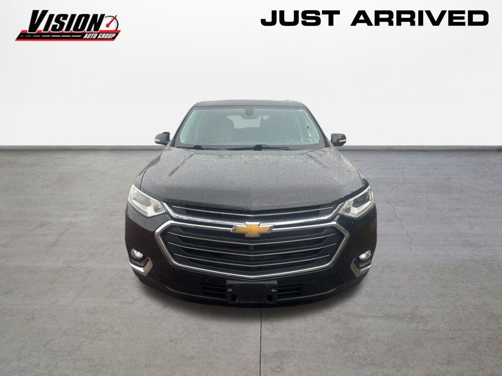 2019 Chevrolet Traverse photo 2