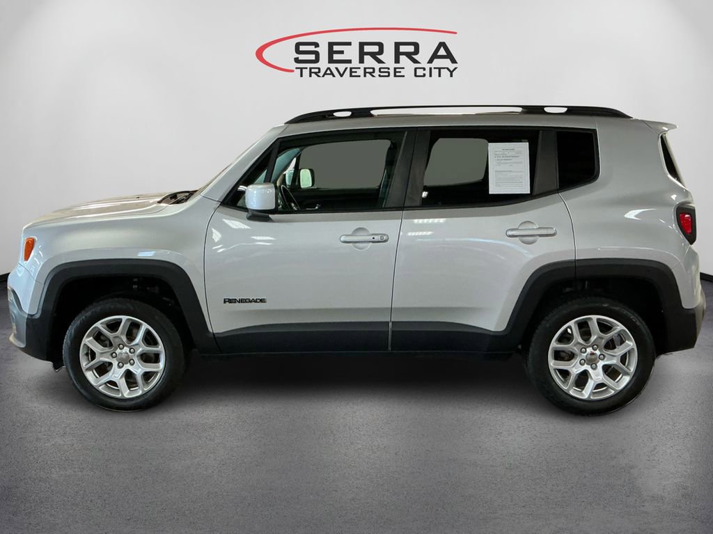 2015 Jeep Renegade Latitude photo 8