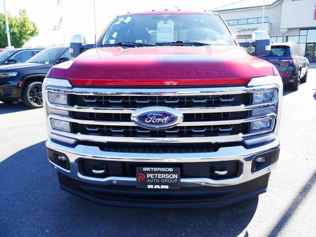 2024 Ford F-350 photo 2
