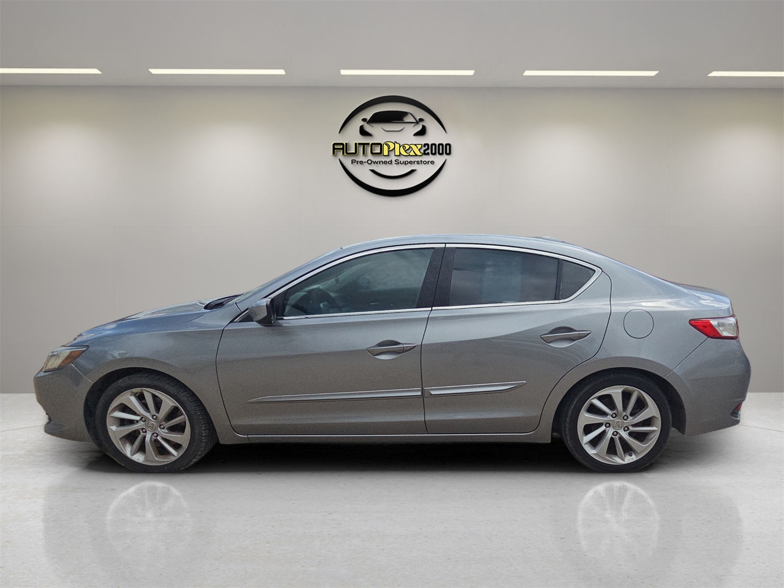 2017 Acura ILX Base photo 4