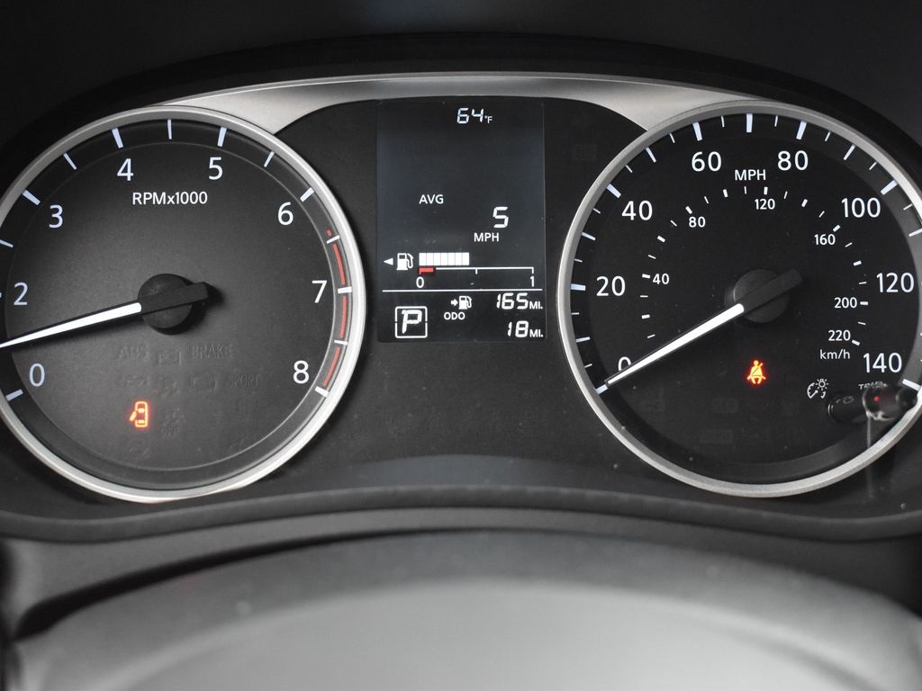 2025 Nissan Versa 1.6 S photo 24
