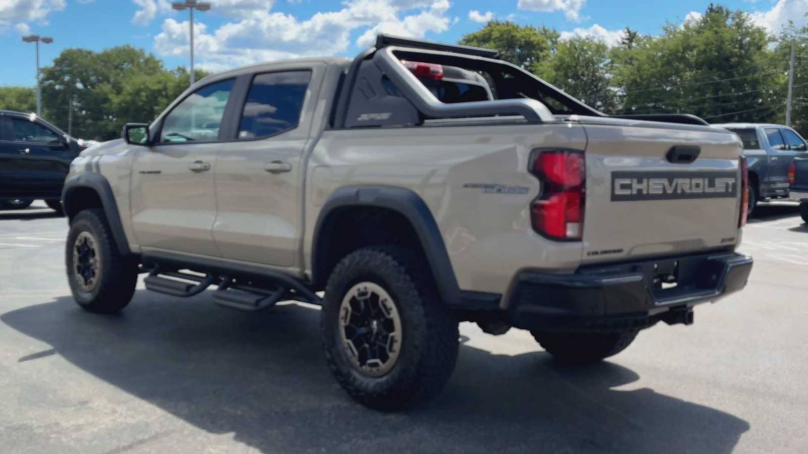 2023 Chevrolet Colorado ZR2 photo 4