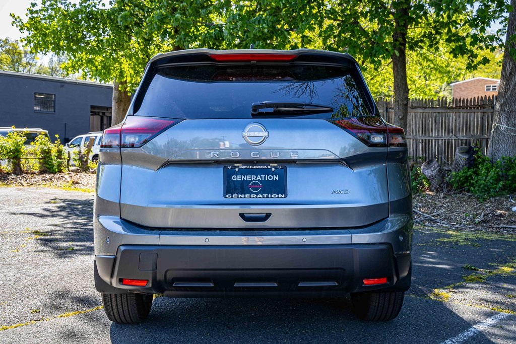 2024 Nissan Rogue S AWD photo 5