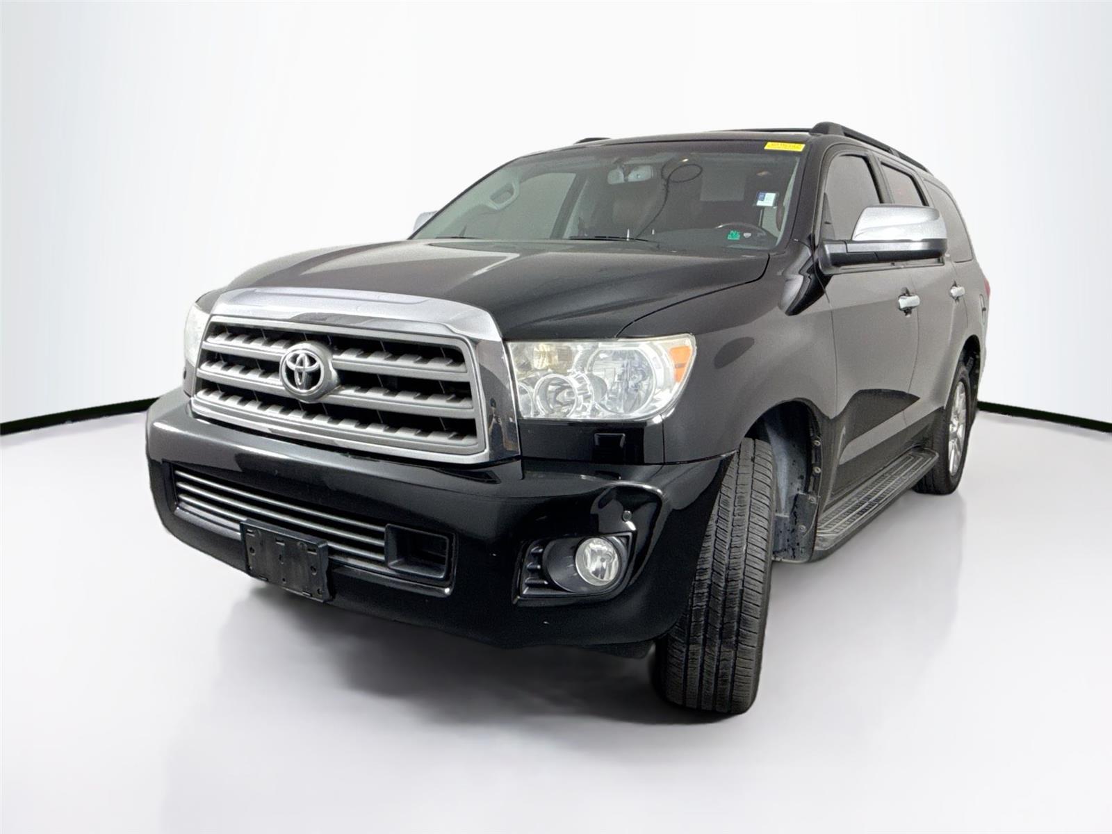 2014 Toyota Sequoia Platinum photo 2