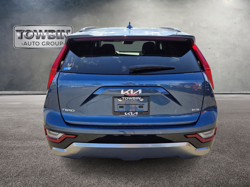 2024 Kia Niro SX Touring photo 5