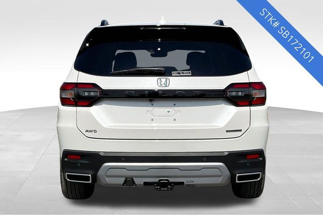 2025 Honda Pilot Touring photo 4