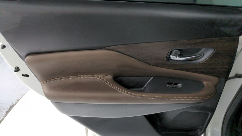 2022 Nissan Murano Platinum photo 24