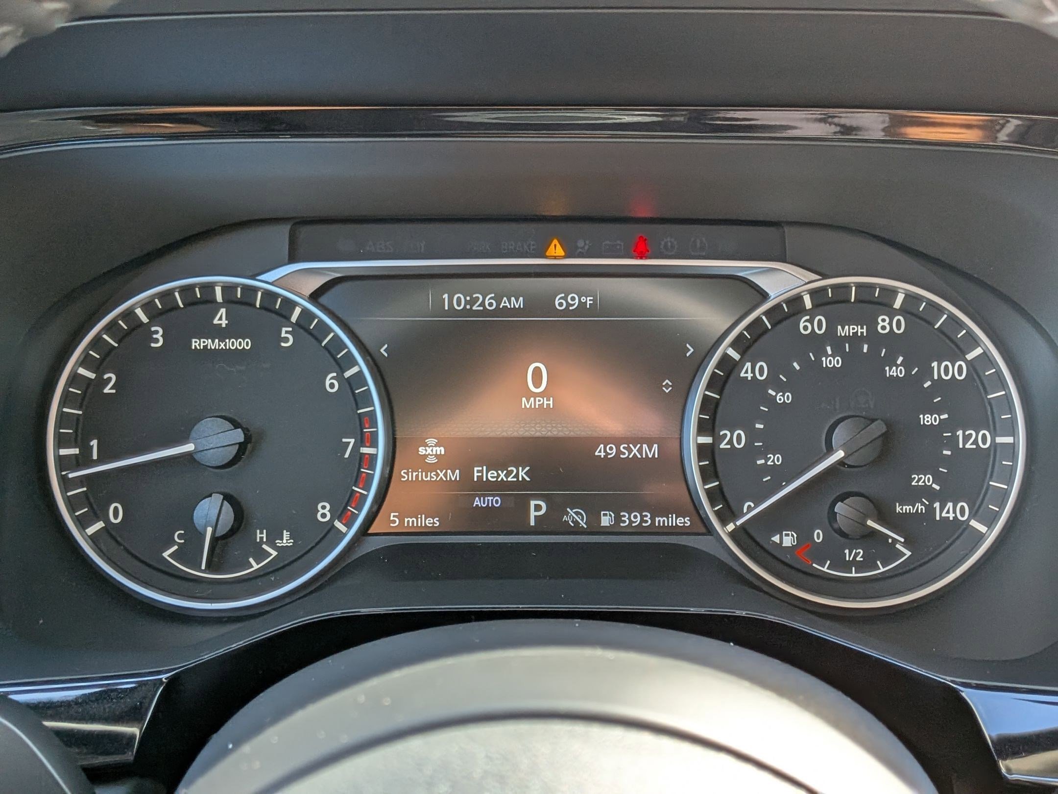 2025 Nissan Pathfinder SV photo 13