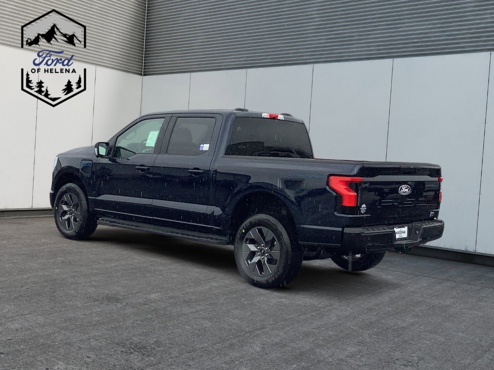 2025 Ford F-150 Lightning photo 3