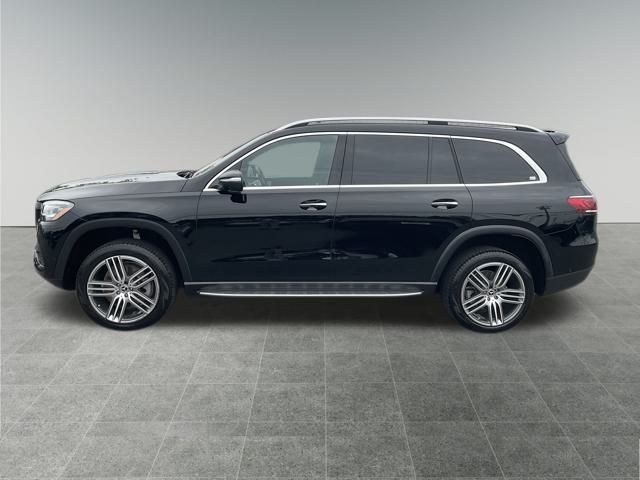 2021 Mercedes Benz GLS 450 4MATIC photo 2