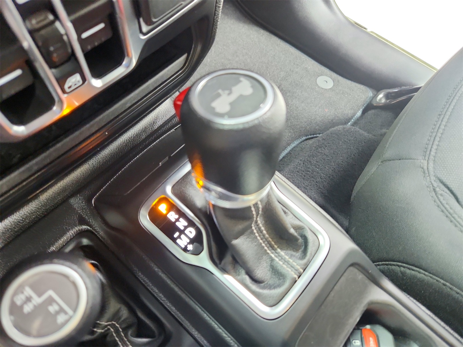 2021 Jeep Wrangler Unlimited Sahara photo 22