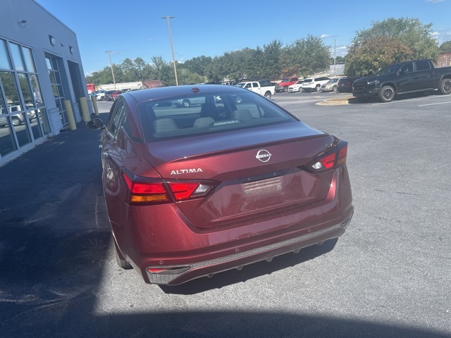 2024 Nissan Altima 2.5 SV photo 4