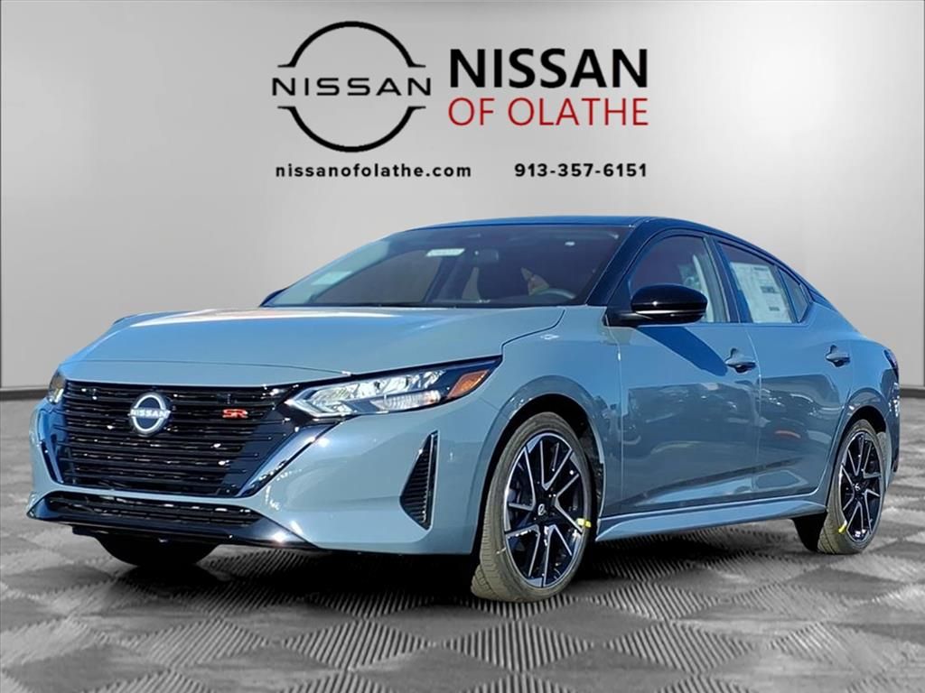 2025 Nissan Sentra SR's photo