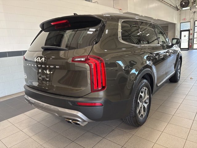 2022 Kia Telluride EX photo 3