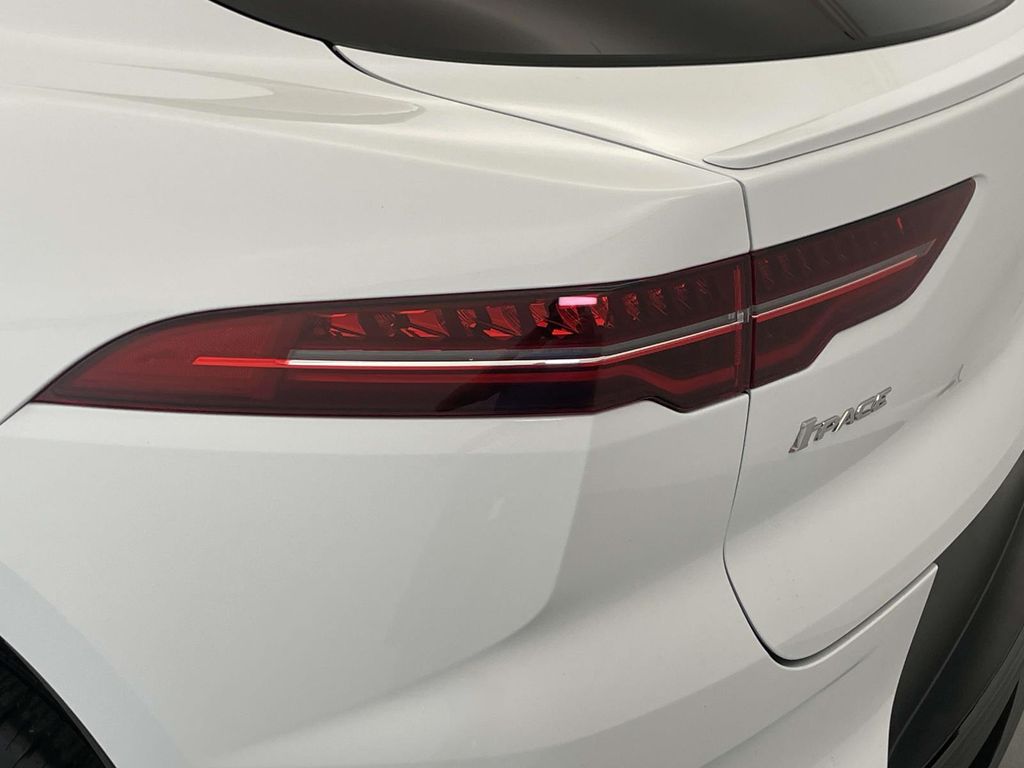 2020 Jaguar I-PACE HSE photo 16