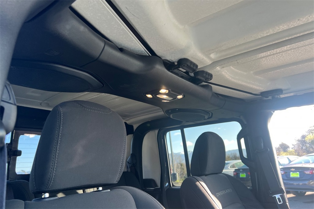 2022 Jeep Gladiator Overland photo 18