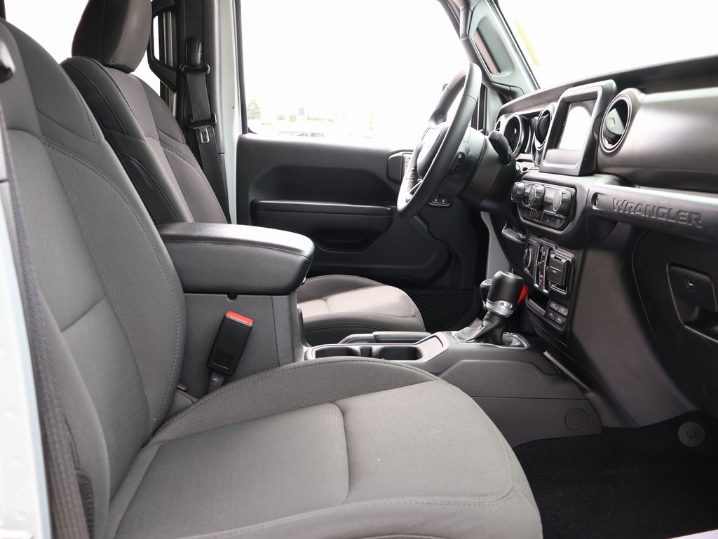 2023 Jeep Wrangler Willys 4xe photo 8