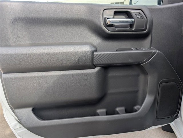 2025 Chevrolet Silverado 1500 photo 9