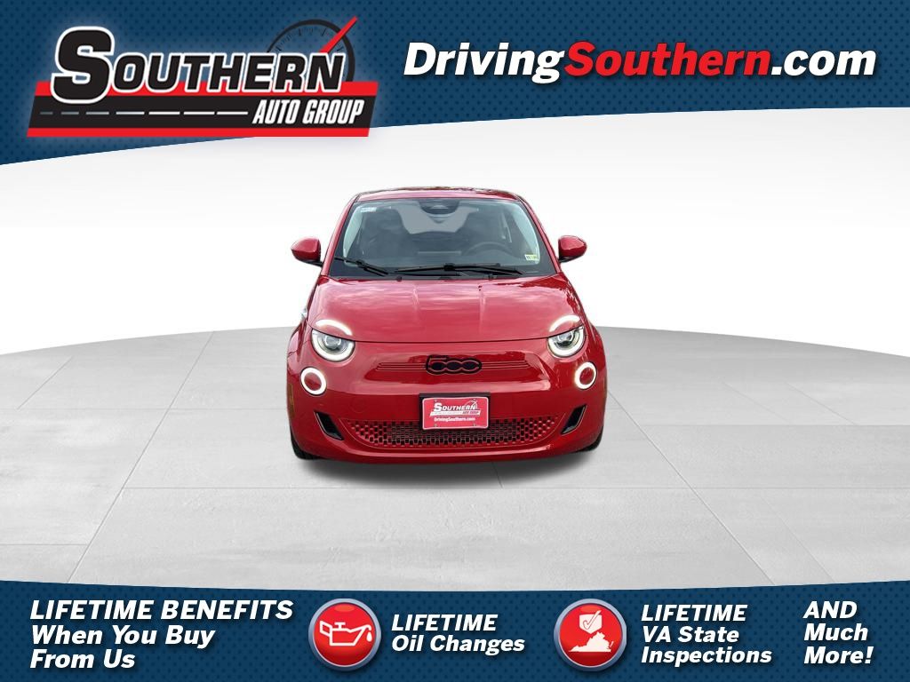 2024 FIAT 500e