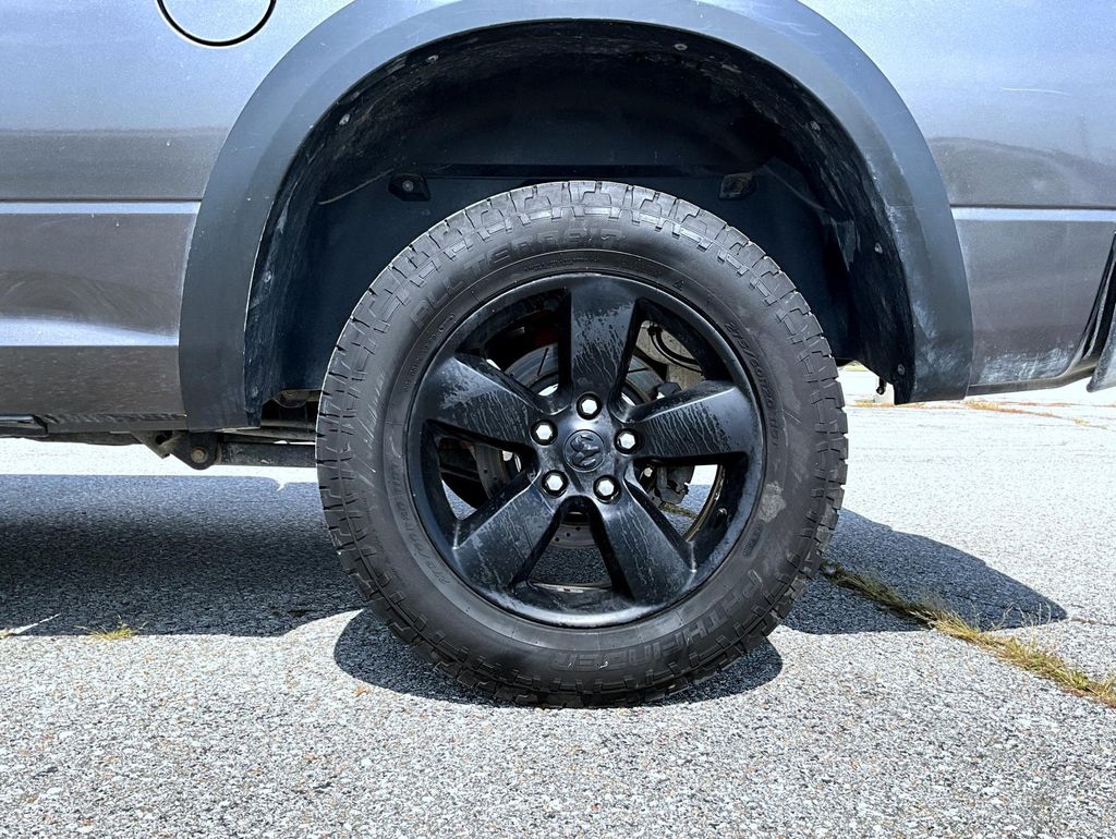 2019 Ram 1500 Classic Warlock photo 22