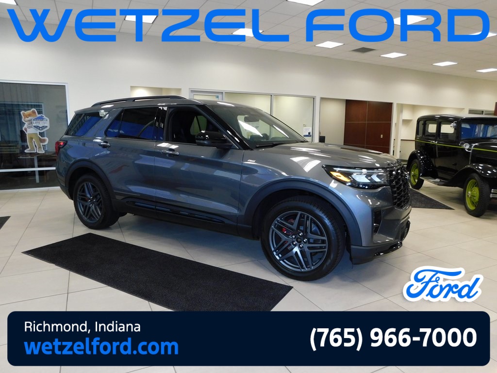 2026 Ford Explorer ST-LINE's photo