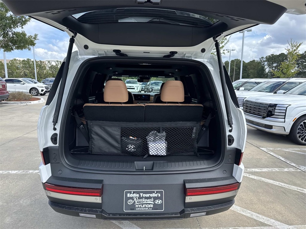 2026 Hyundai Santa Fe Limited photo 5