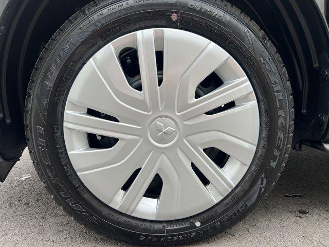2024 Mitsubishi Mirage G4 ES photo 6