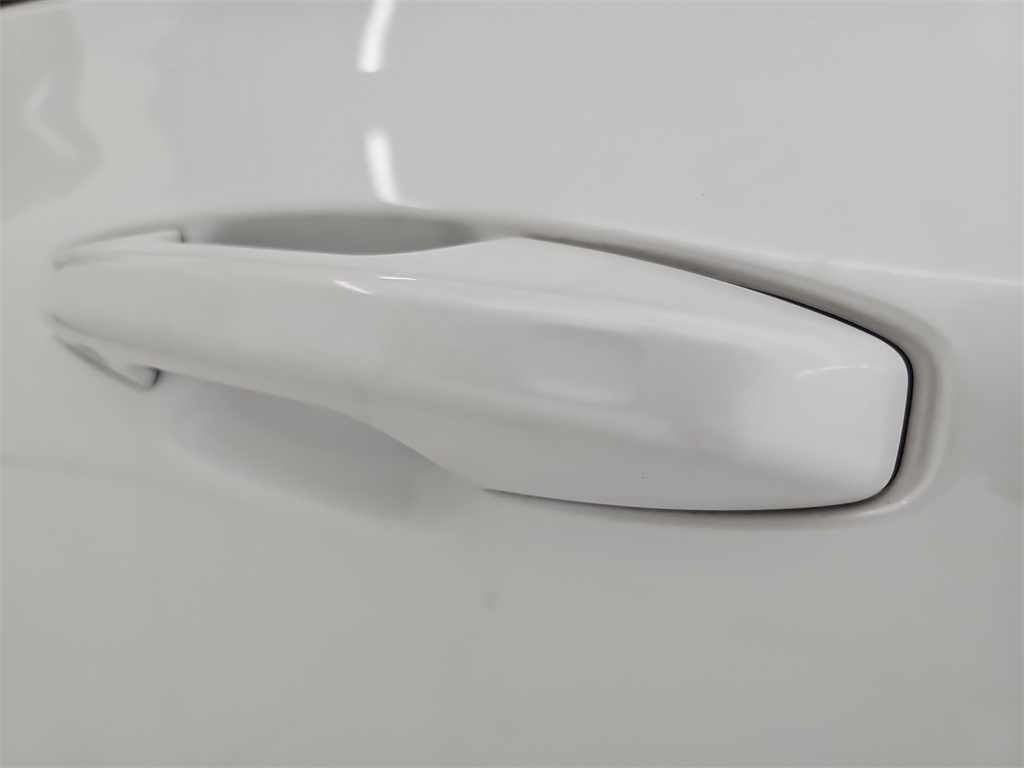 2022 Volvo S60 Recharge T8 R-Design Expression photo 42