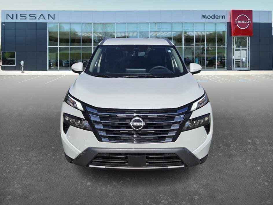 2024 Nissan Rogue SL photo 2