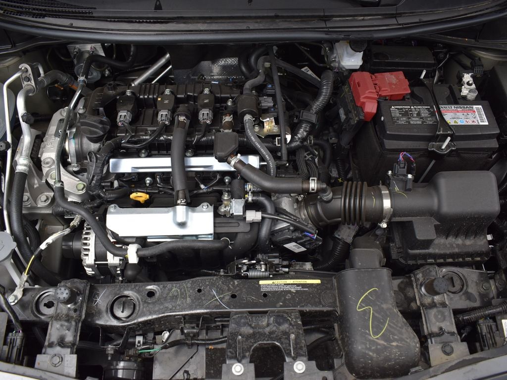 2025 Nissan Versa 1.6 S photo 24
