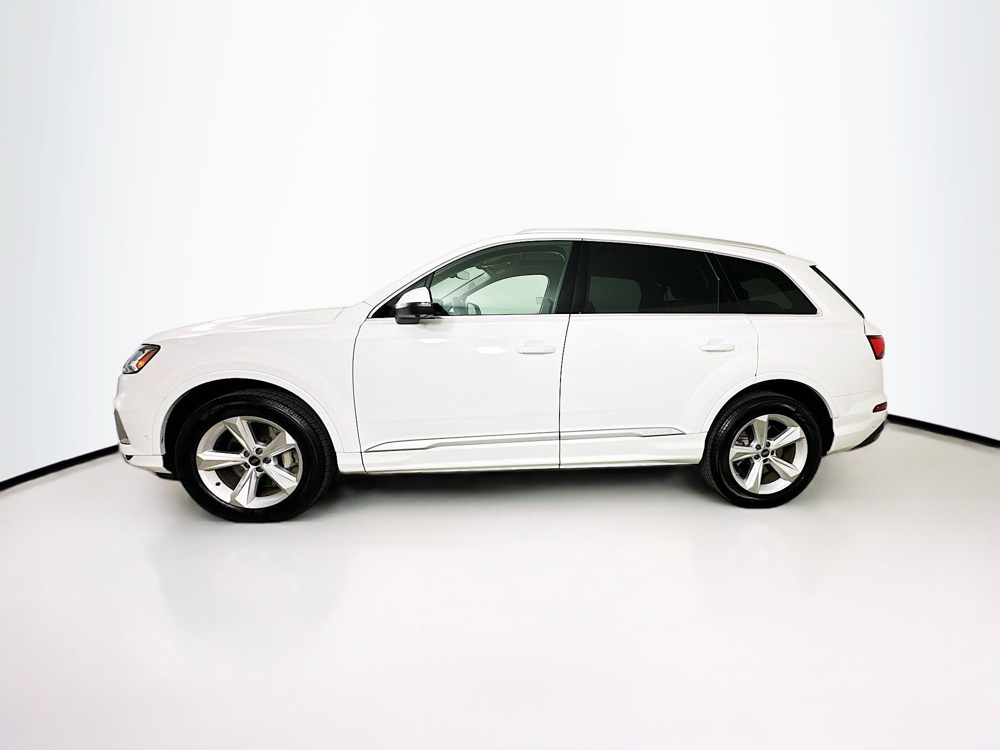 2024 Audi Q7 Premium Plus 45 photo 2